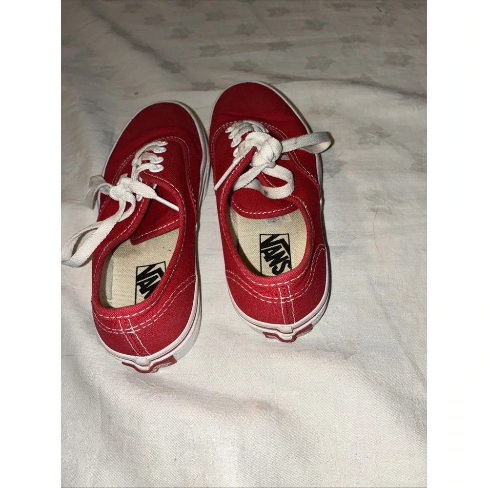 VANS Classic Authentic Shoes Kids/Youth Sizes Sneakers 1.5 Canvas Off The Wall